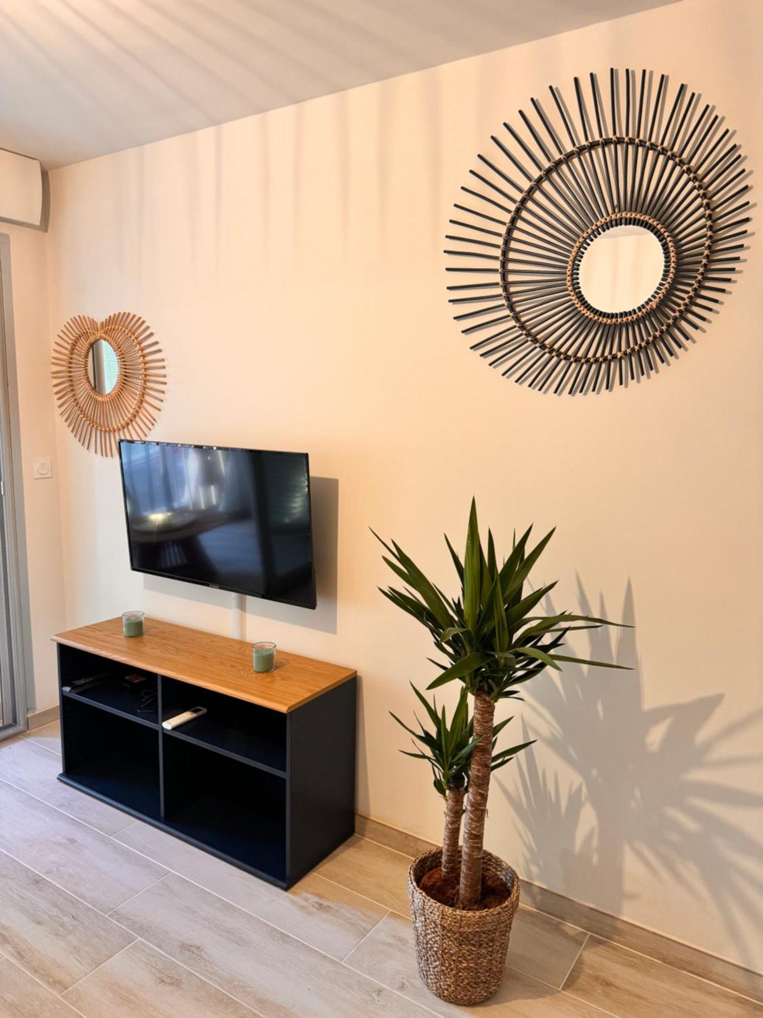 Les Appartements De Lina -Studio Maya 5 - Self Check-In - La Grande Motte Ngoại thất bức ảnh